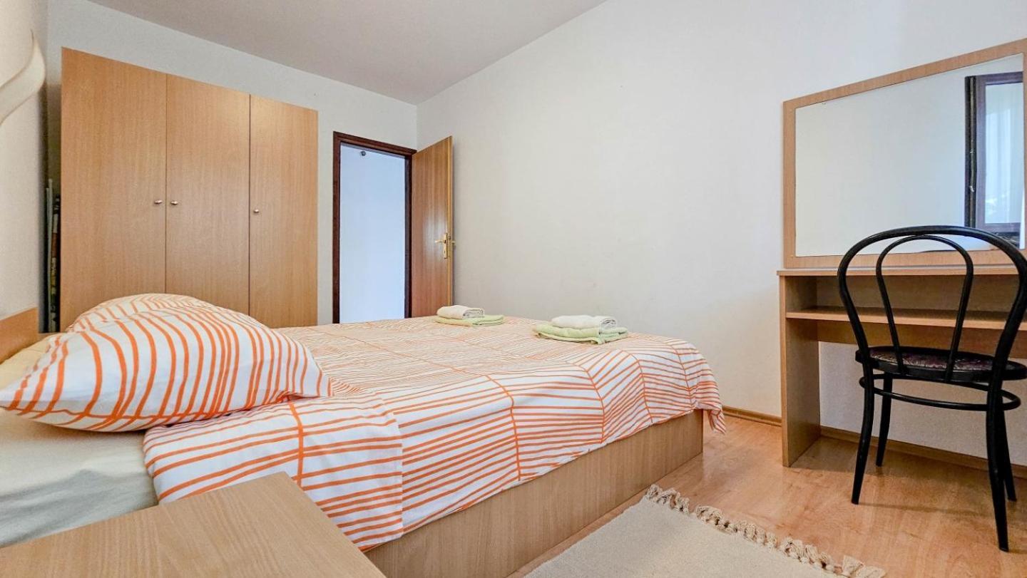 Maja One Apartment Novigrad  Luaran gambar