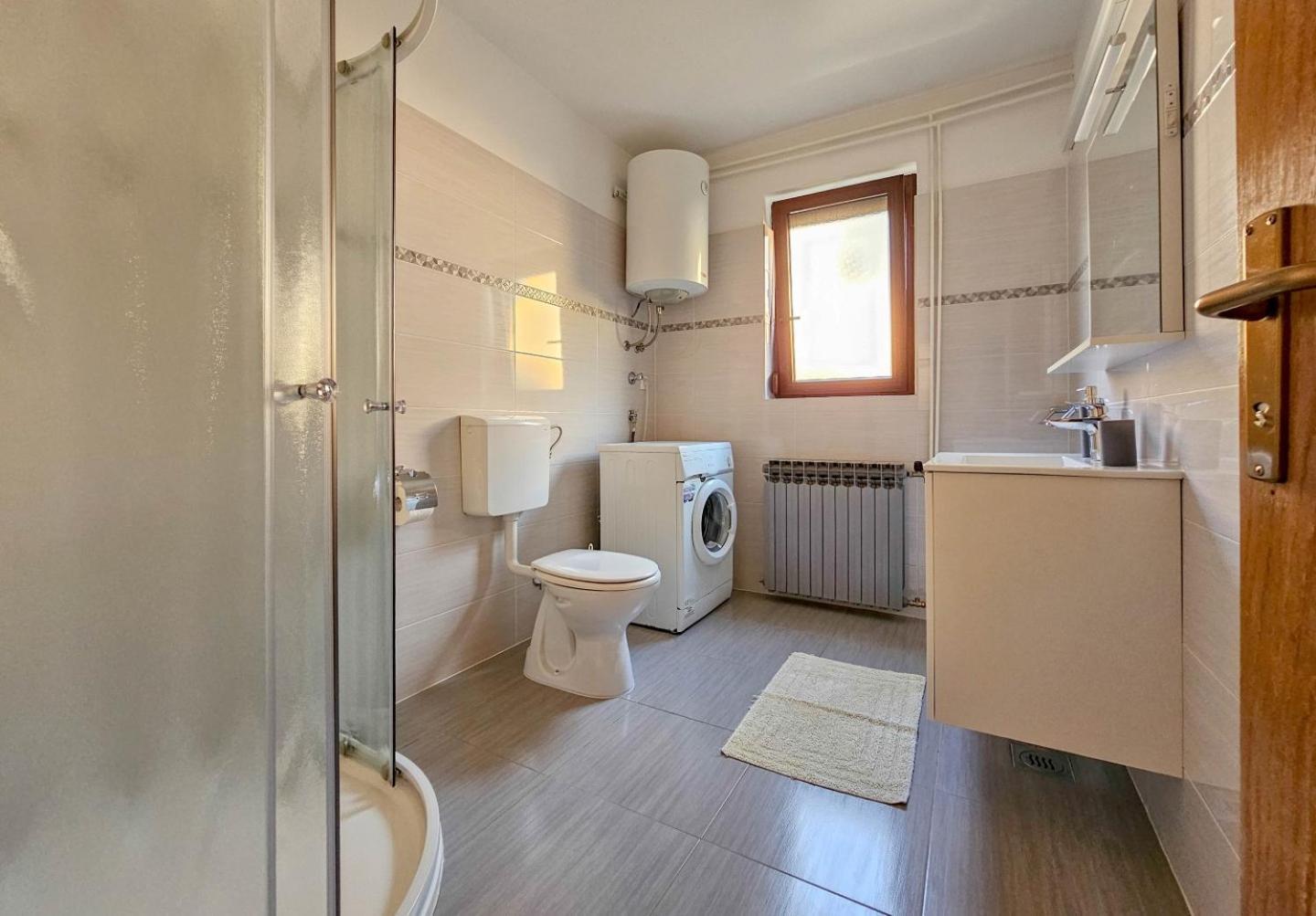 Maja One Apartment Novigrad  Luaran gambar