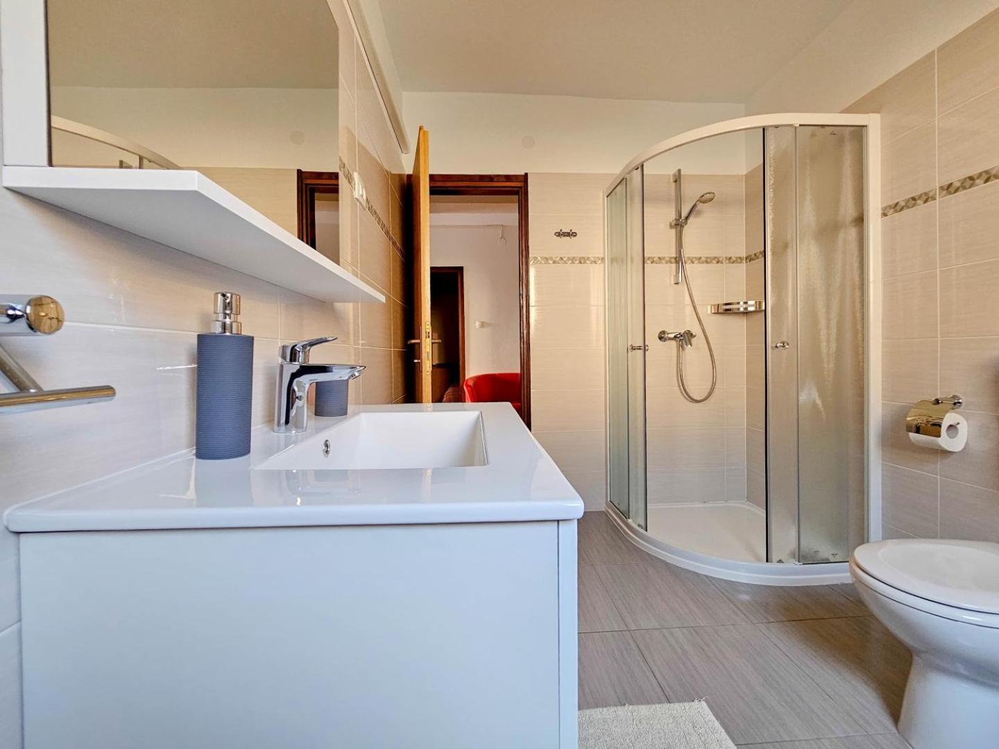 Maja One Apartment Novigrad  Luaran gambar