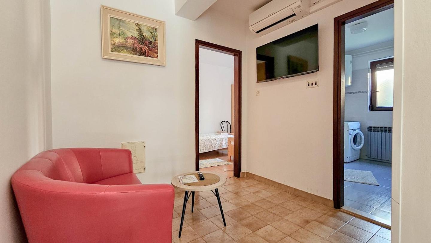Maja One Apartment Novigrad  Luaran gambar